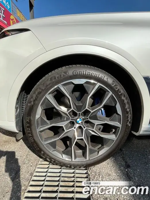 BMW X7 2025 3.0 автомат (гидро), фото 5