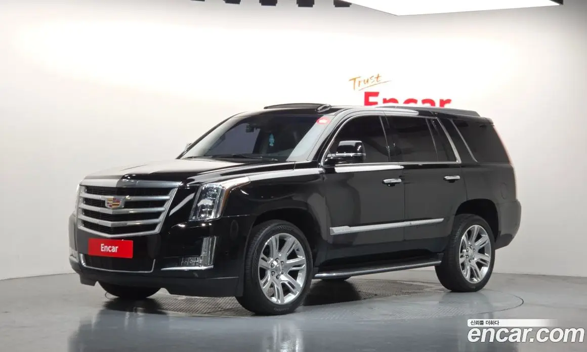 Cadillac Escalade 2018 6.2 автомат (гидро), фото 1 Cadillac Escalade 2018 6.2 автомат (гидро), фото 1
