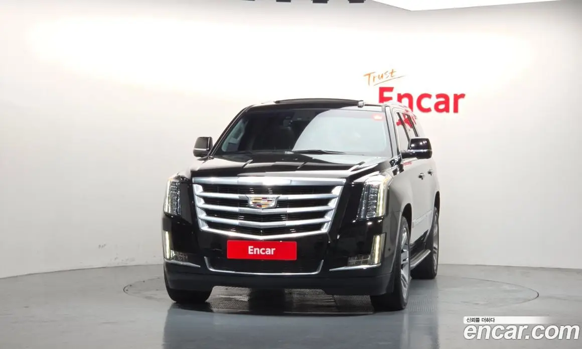 Cadillac Escalade 2018 6.2 автомат (гидро), фото 3 Cadillac Escalade 2018 6.2 автомат (гидро), фото 3
