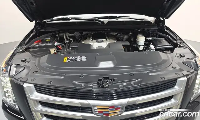 Cadillac Escalade 2018 6.2 автомат (гидро), миниатюра 6 Cadillac Escalade 2018 6.2 автомат (гидро), миниатюра 6