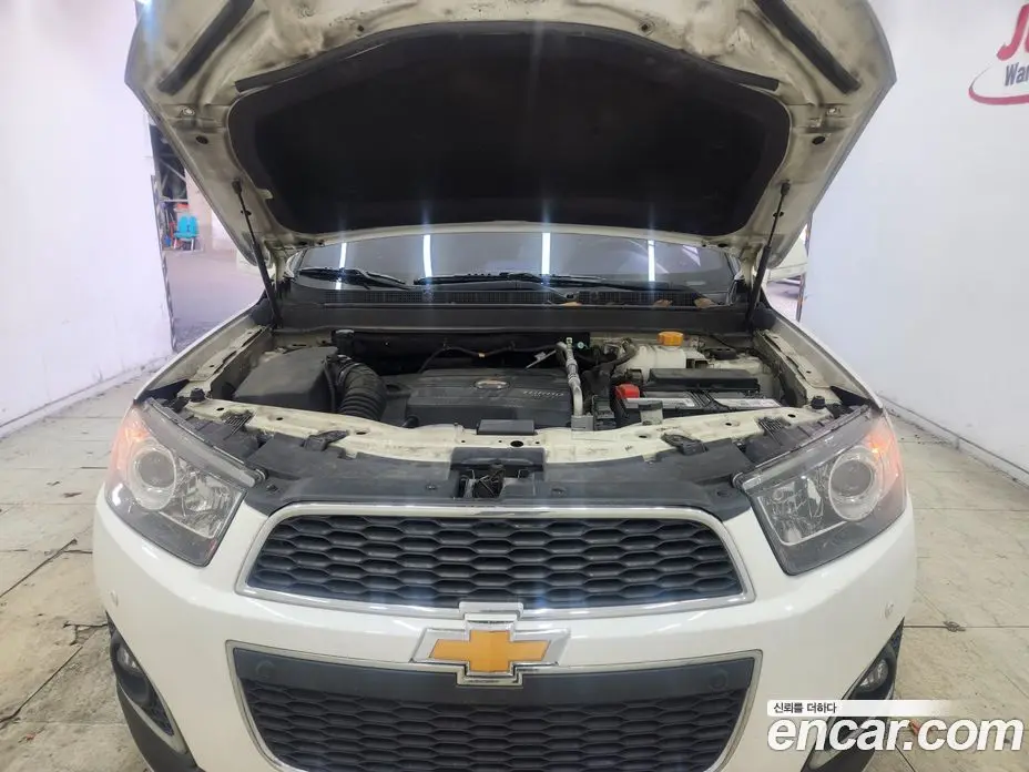 Chevrolet Captiva 2015 2.0 автомат (гидро), фото 13