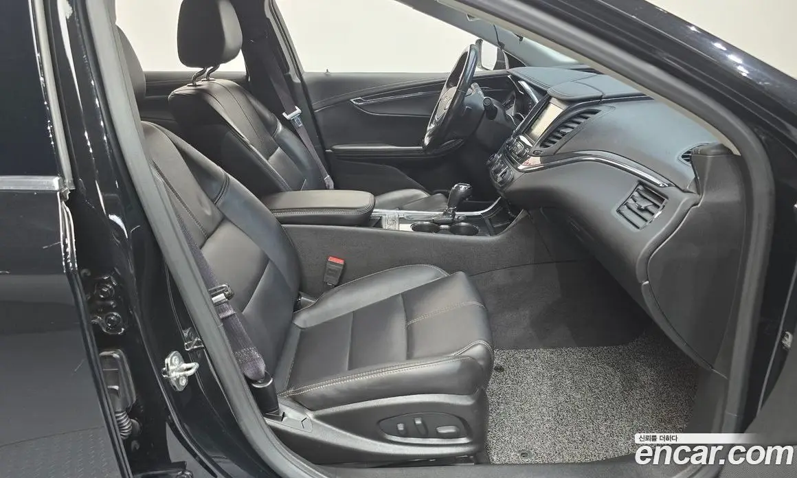 Chevrolet Impala 2017 2.5 автомат (гидро), фото 17