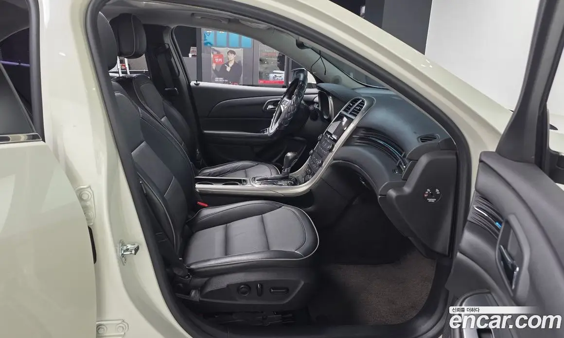 Chevrolet Malibu 2011 2.0 автомат (гидро), фото 11