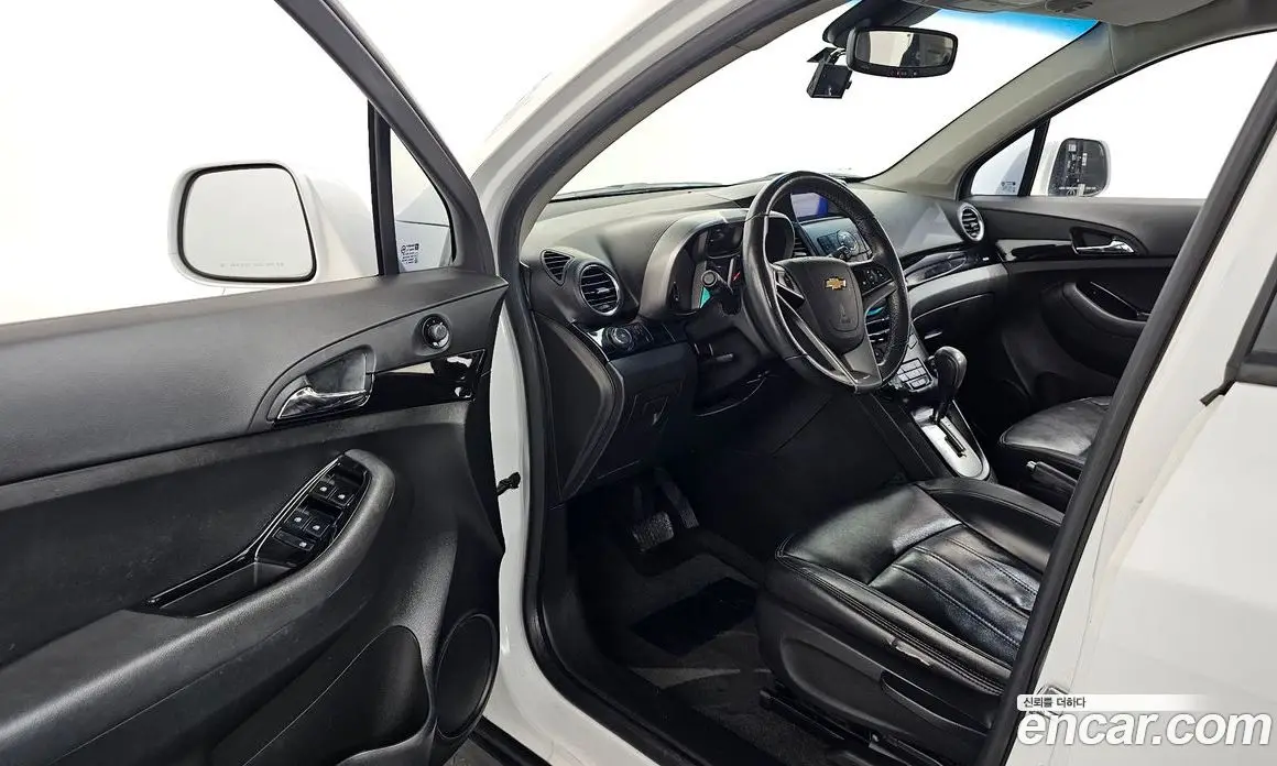 Chevrolet Orlando 2012 2.0 автомат (гидро), фото 12