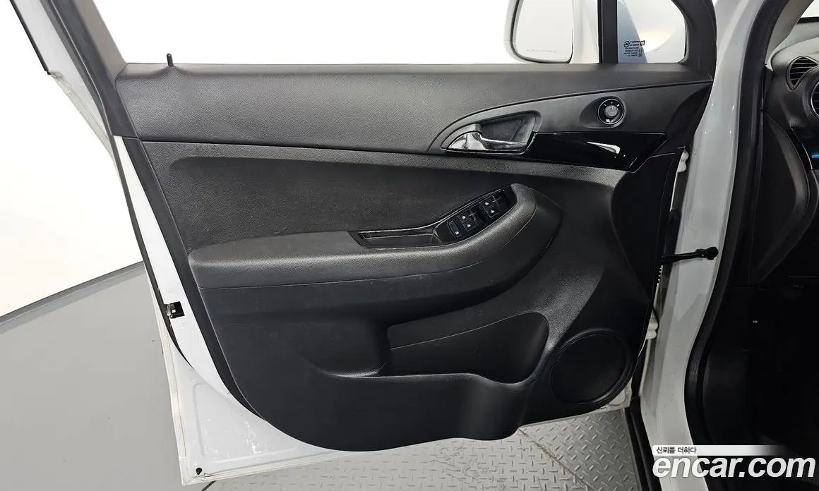 Chevrolet Orlando 2012 2.0 автомат (гидро), фото 13