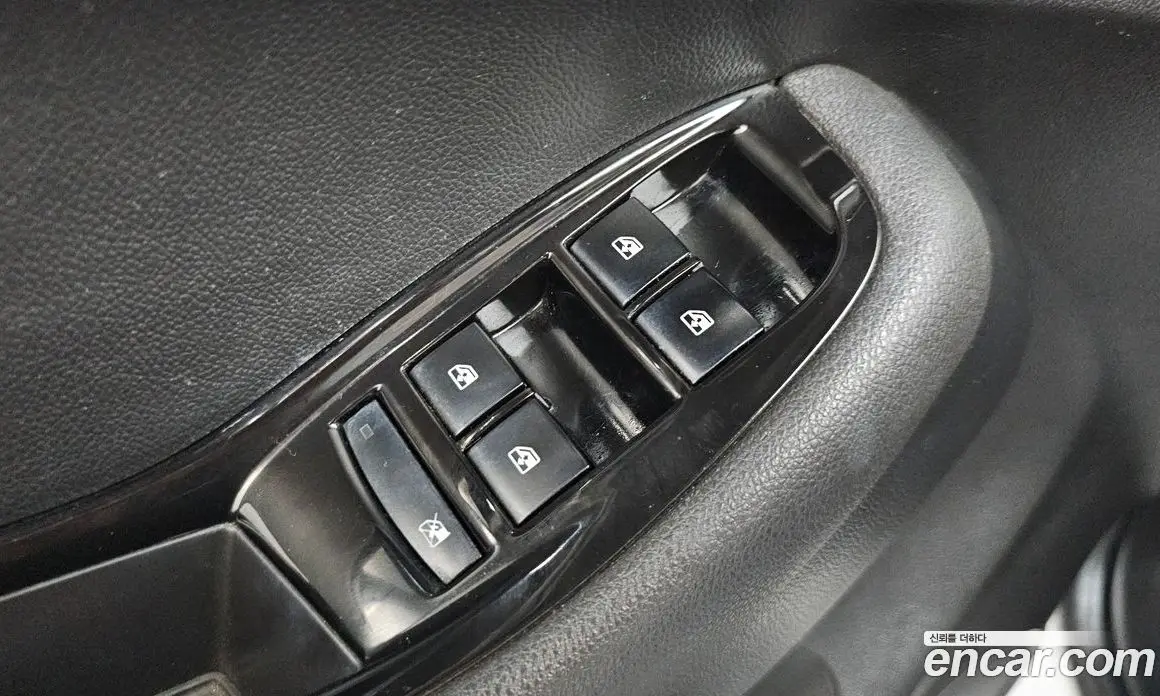 Chevrolet Orlando 2012 2.0 автомат (гидро), фото 27