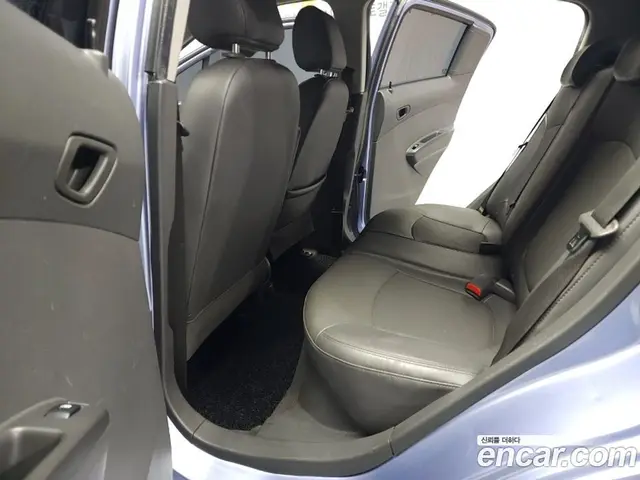 Chevrolet Spark 2014 1.0 автомат (гидро), миниатюра 12