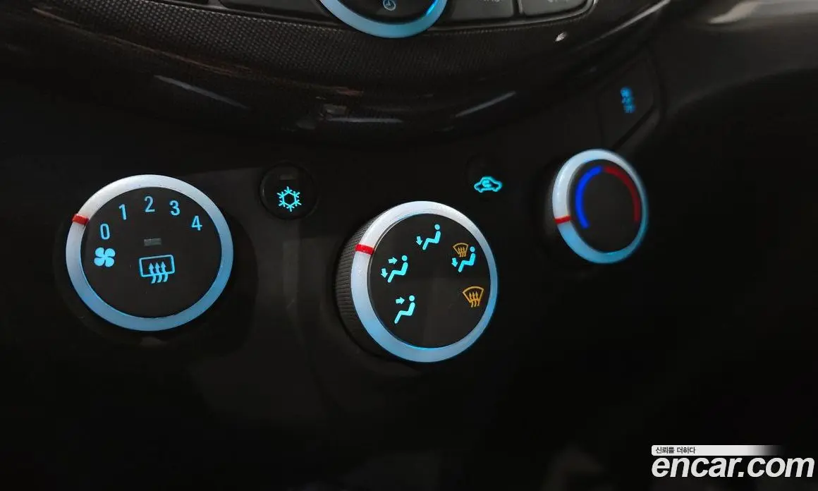 Chevrolet Spark 2015 1.0 автомат (гидро), фото 21
