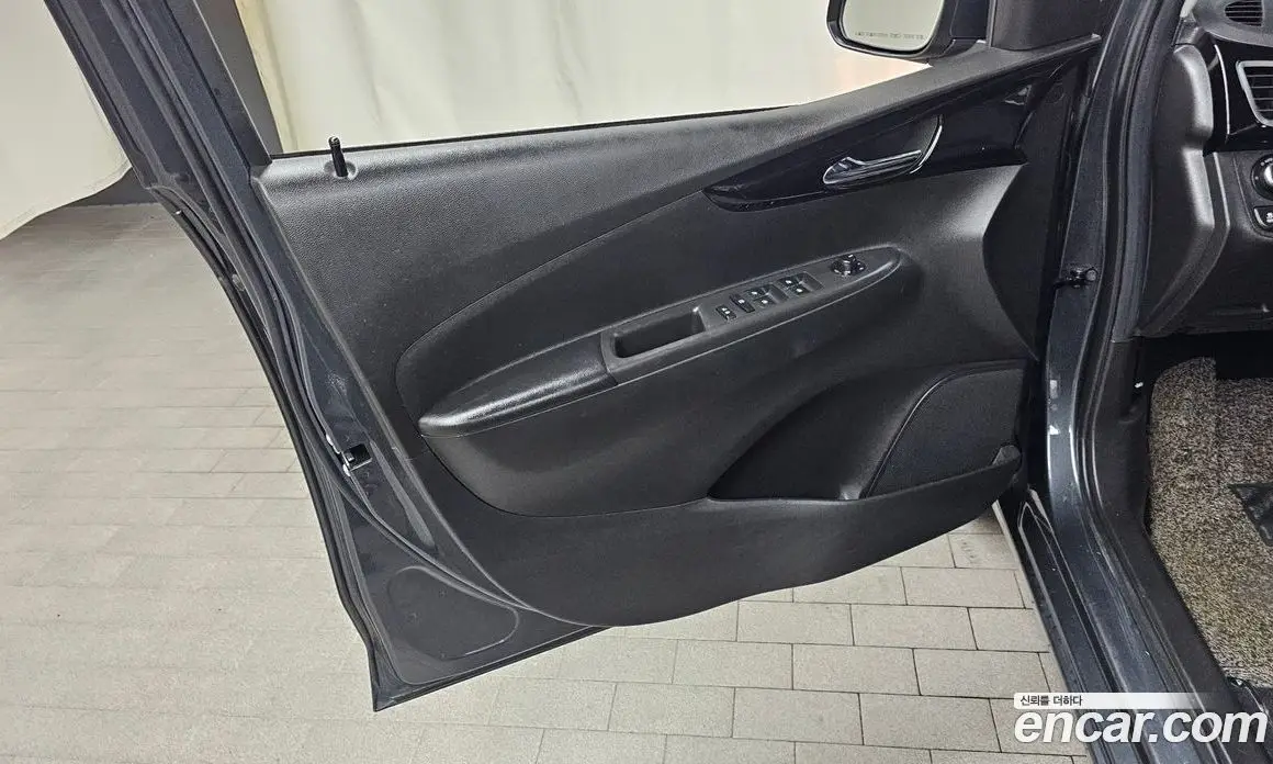 Chevrolet Spark 2021 1.0 автомат (гидро), фото 14