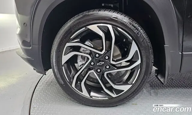 Chevrolet TrailBlazer 2023 1.3 автомат (гидро), миниатюра 5