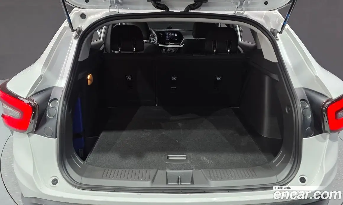Chevrolet Trax 2023 1.2 автомат (гидро), фото 20