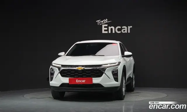 Chevrolet Trax 2023 1.2 автомат (гидро), миниатюра 3