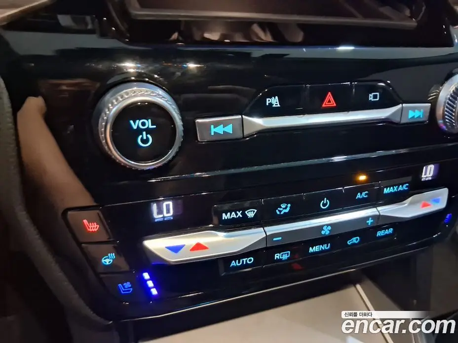 Ford Explorer 2021 2.3 автомат (гидро), фото 13
