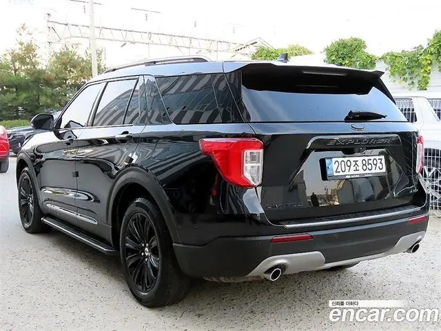 Ford Explorer 2021 2.3 автомат (гидро), миниатюра 2