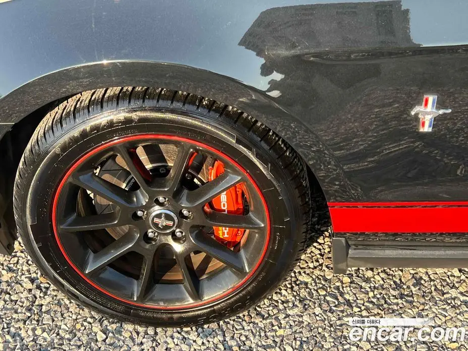 Ford Mustang 2009 4.0 автомат (гидро), фото 3