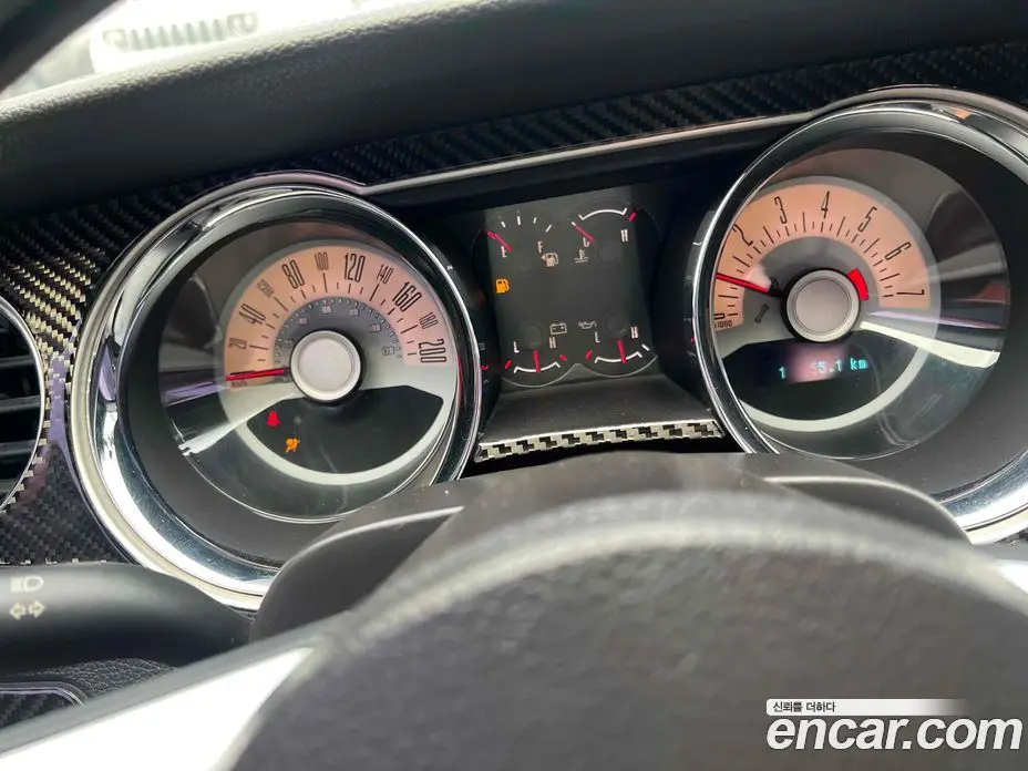 Ford Mustang 2009 4.0 автомат (гидро), фото 8