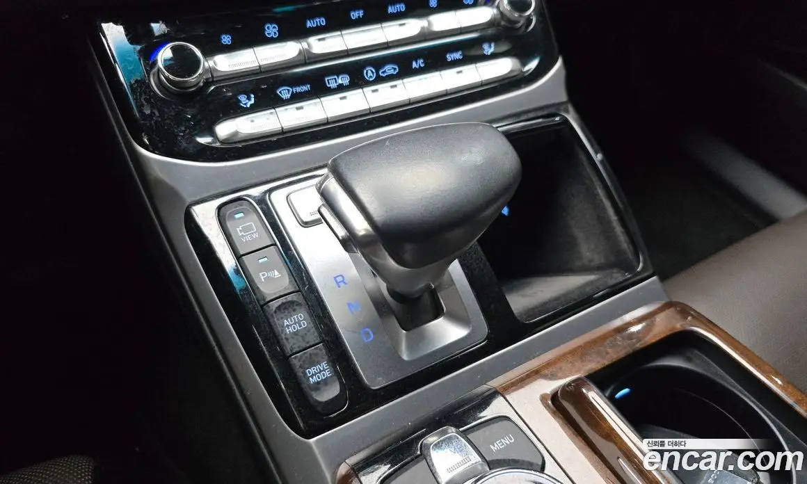 Genesis EQ900 2017 3.8 автомат (гидро), фото 12