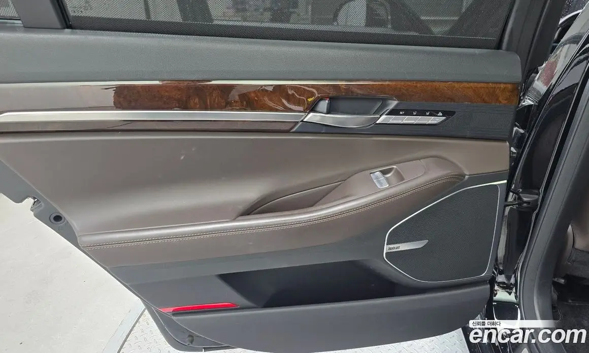 Genesis EQ900 2017 3.8 автомат (гидро), фото 15