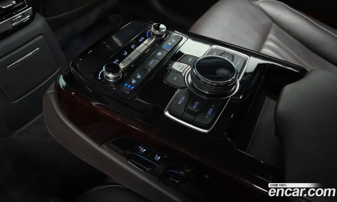 Genesis EQ900 2018 3.3 автомат (гидро), фото 27