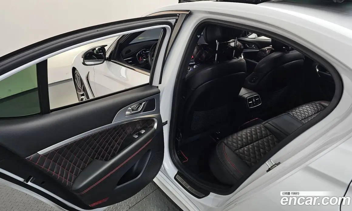 Genesis G70 2017 3.3 автомат (гидро), фото 26