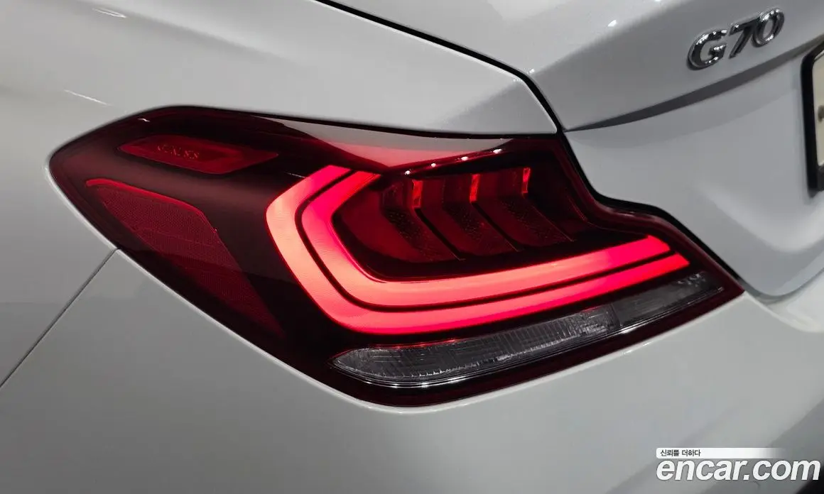 Genesis G70 2017 3.3 автомат (гидро), фото 9
