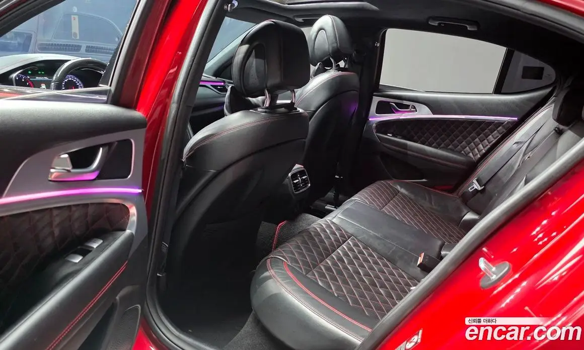Genesis G70 2018 3.3 автомат (гидро), фото 12