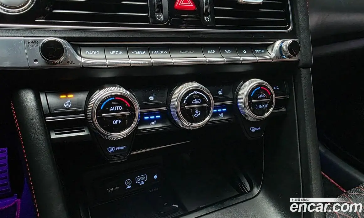 Genesis G70 2018 3.3 автомат (гидро), фото 16