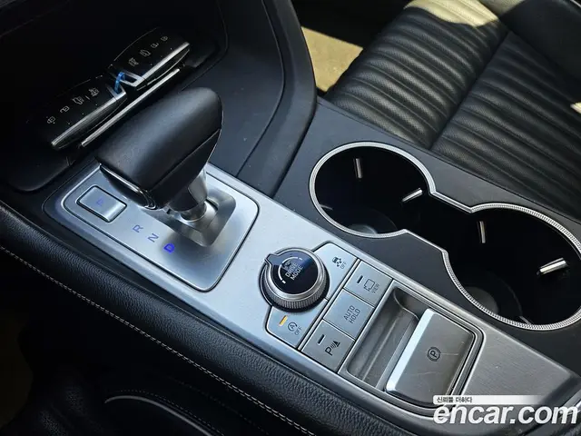 Genesis G70 2019 2.0 автомат (гидро), миниатюра 10