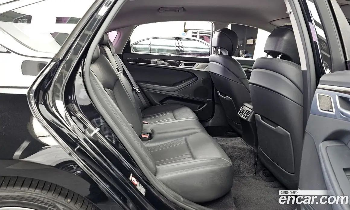 Genesis G80 2016 3.3 автомат (гидро), фото 18