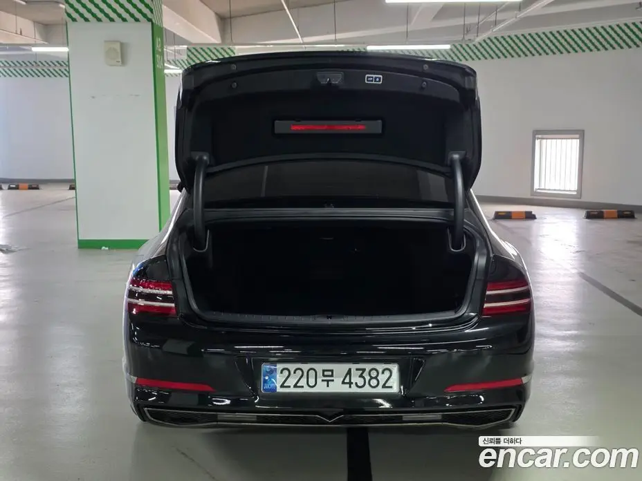 Genesis G80 2021 2.2 автомат (гидро), фото 14