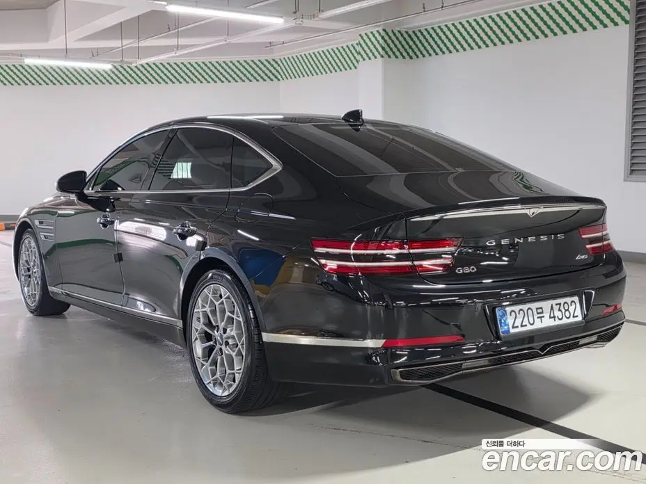 Genesis G80 2021 2.2 автомат (гидро), фото 3