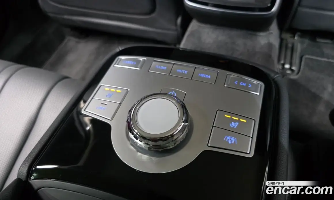 Genesis G80 2024 2.5 автомат (гидро), фото 25