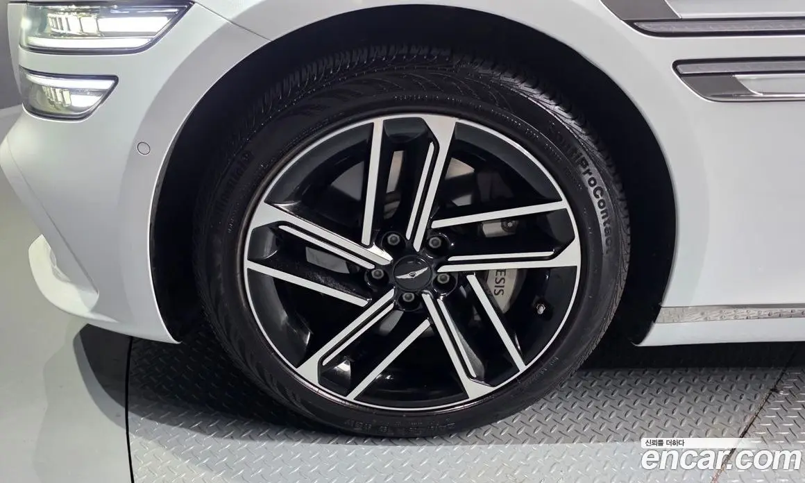 Genesis G80 2024 2.5 автомат (гидро), фото 5