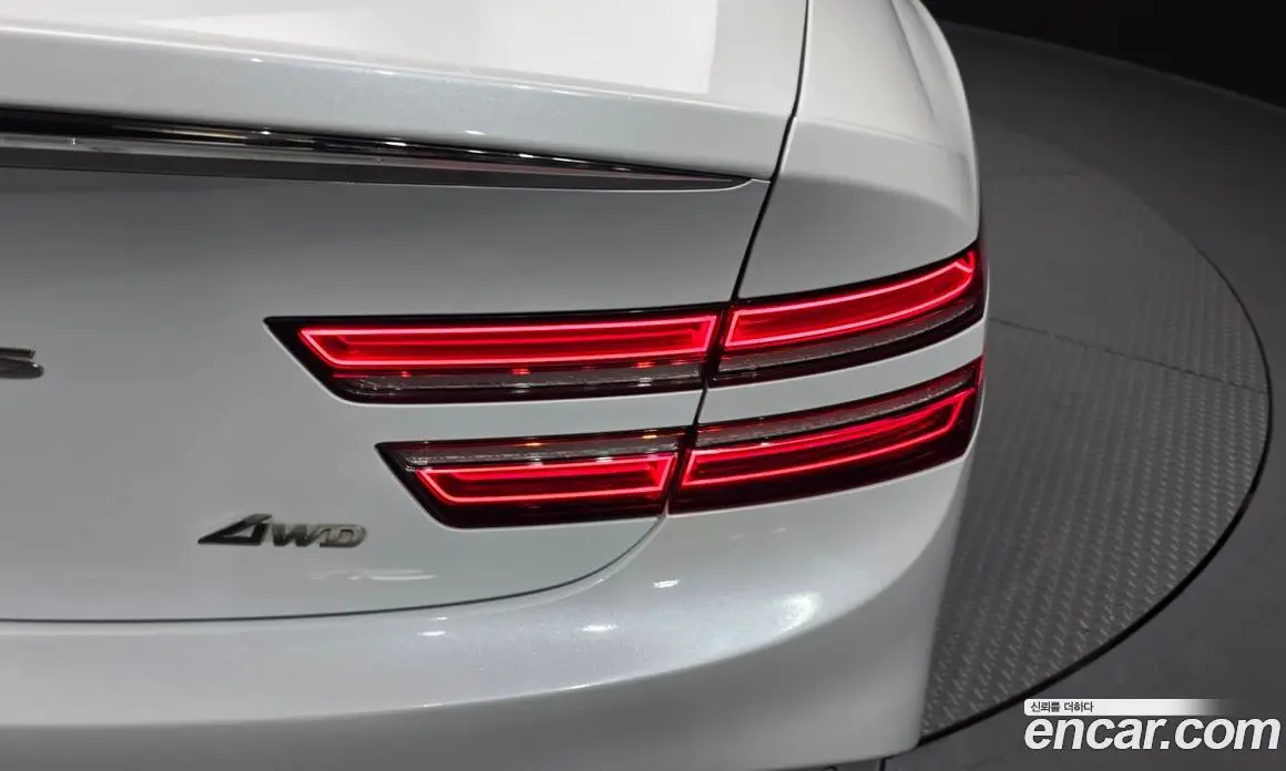 Genesis G80 2024 2.5 автомат (гидро), фото 9