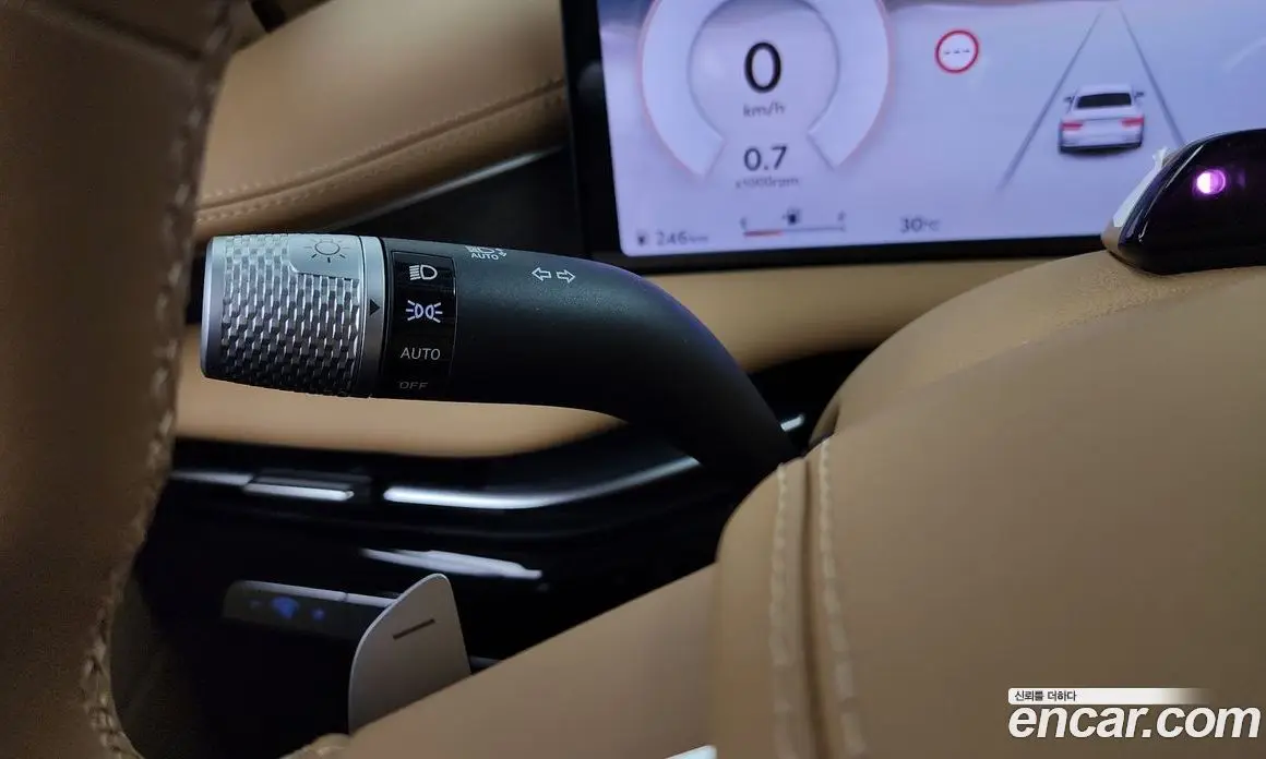 Genesis G80 2025 2.5 автомат (гидро), фото 33