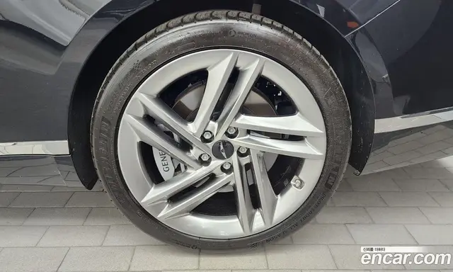 Genesis G80 2025 2.5 автомат (гидро), миниатюра 6