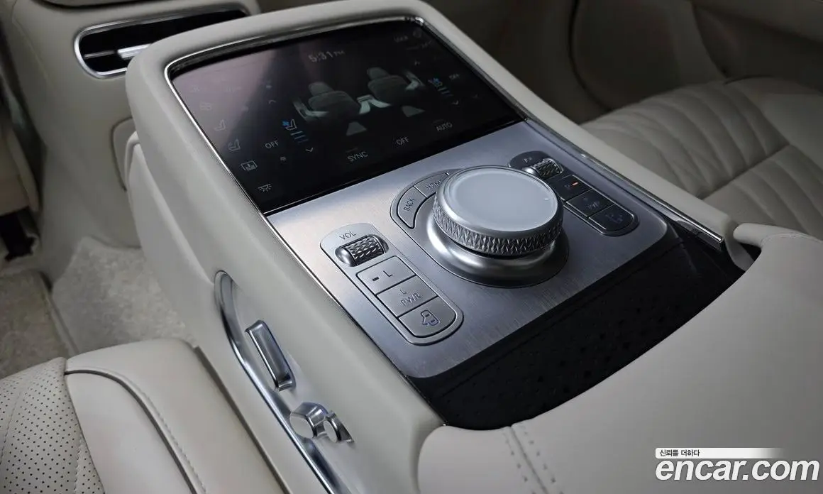 Genesis G90 2023 3.5 автомат (гидро), фото 26
