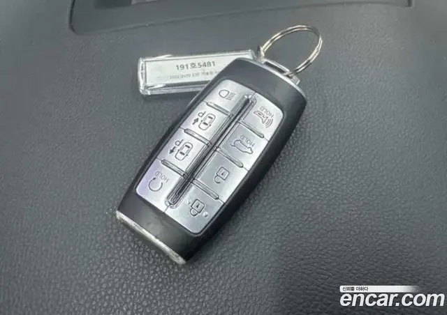 Genesis GV70 2022 2.5 автомат (гидро), миниатюра 12