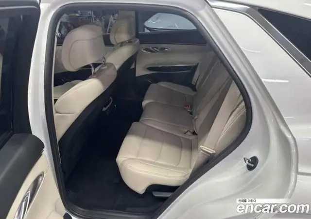 Genesis GV70 2022 2.5 автомат (гидро), миниатюра 10