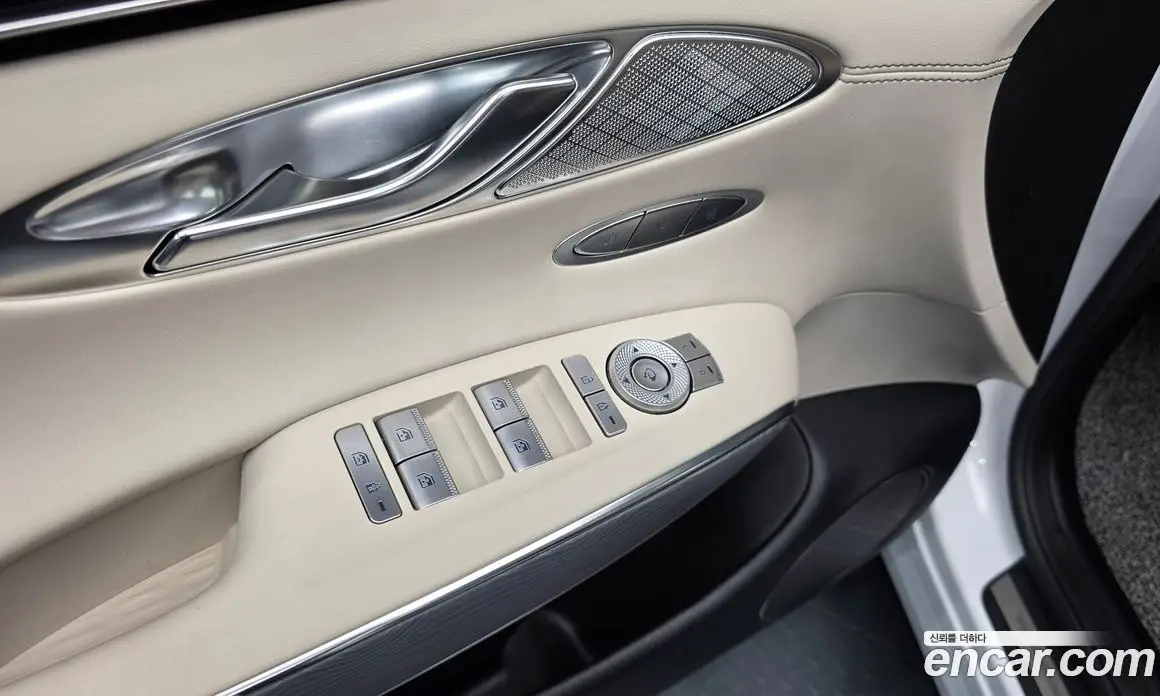 Genesis GV70 2023 2.5 автомат (гидро), фото 27