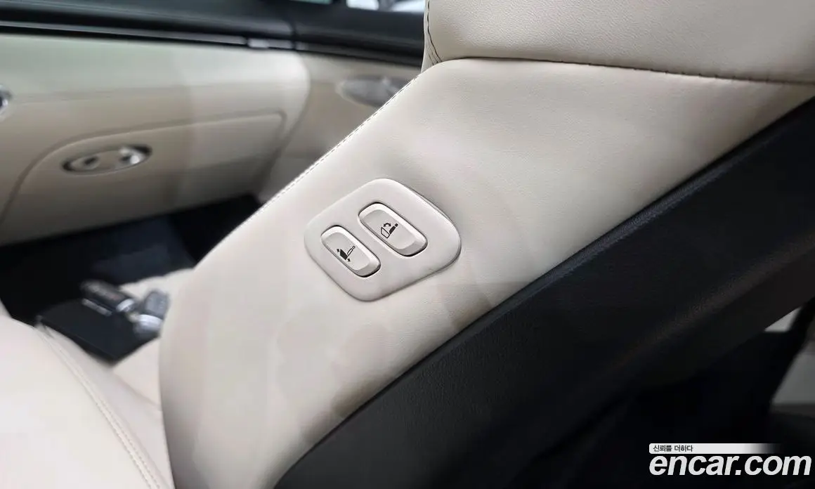 Genesis GV70 2023 2.5 автомат (гидро), фото 30