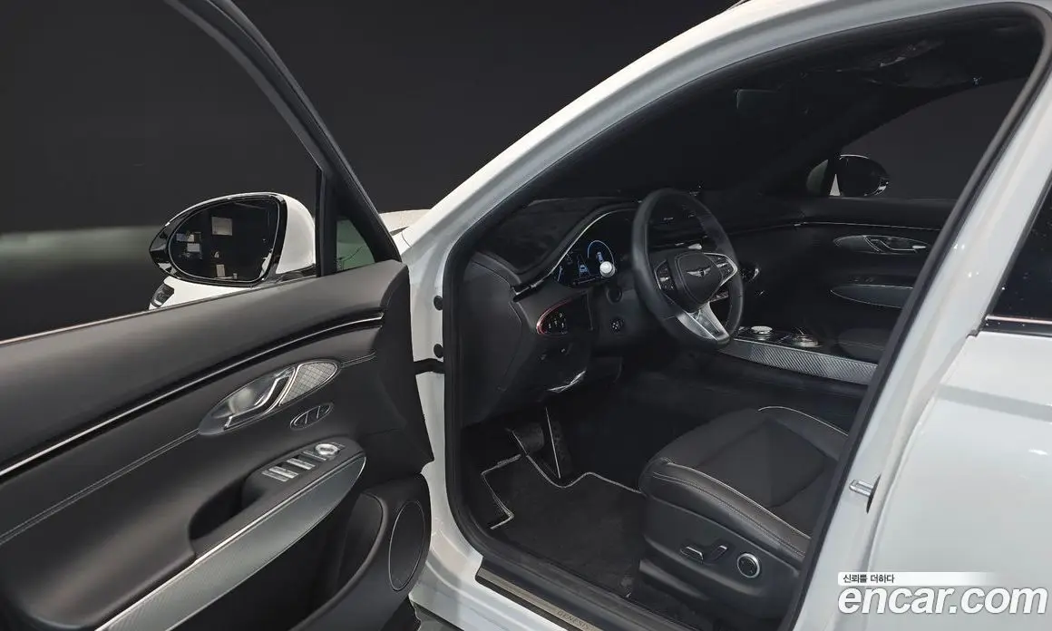 Genesis GV70 2023 2.5 автомат (гидро), фото 10