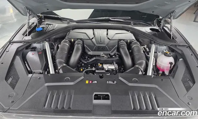 Genesis GV70 2024 3.5 автомат (гидро), миниатюра 6