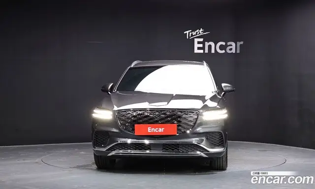 Genesis GV70 2025 2.5 автомат (гидро), миниатюра 2