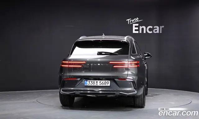 Genesis GV70 2025 2.5 автомат (гидро), миниатюра 3