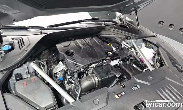 Genesis GV70 2025 2.5 автомат (гидро), миниатюра 5