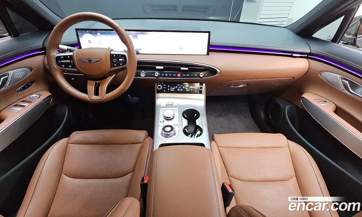 Genesis GV70 2025 2.5 автомат (гидро), фото 9