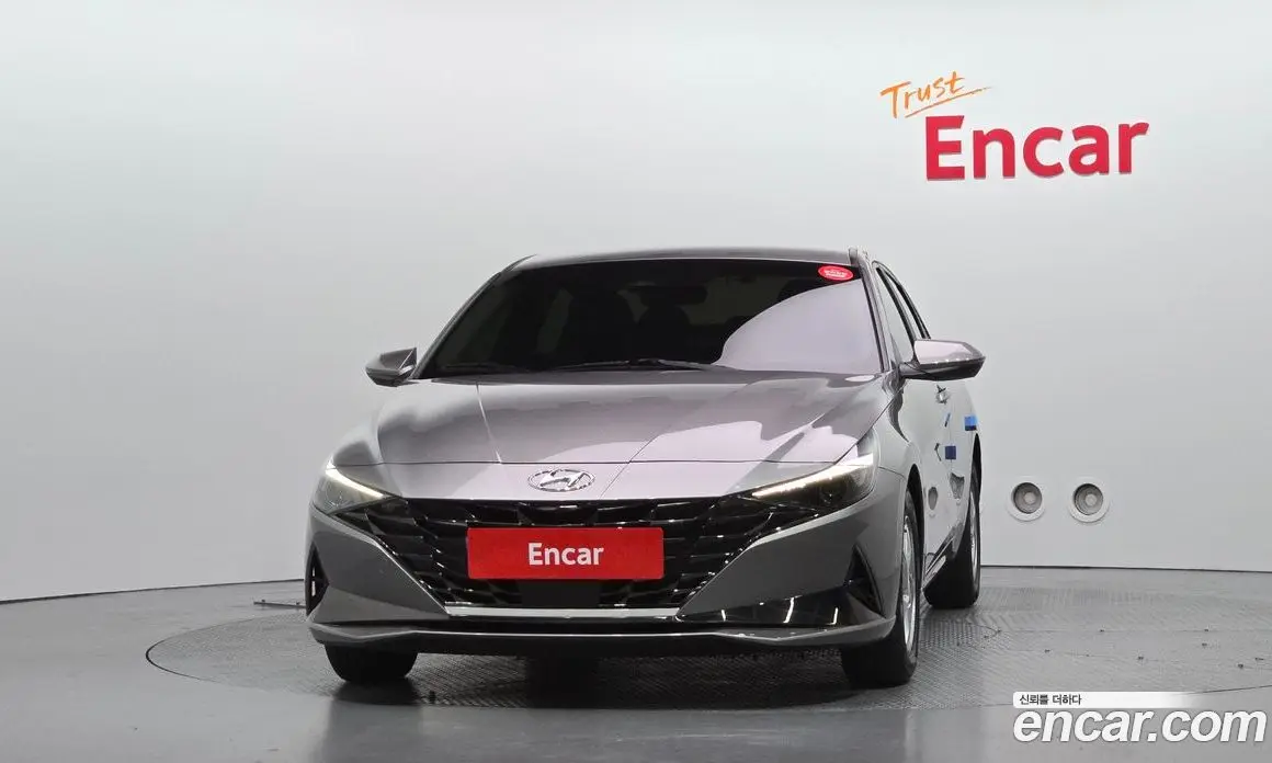 Hyundai Avante 2021 1.6 автомат (гидро), фото 3