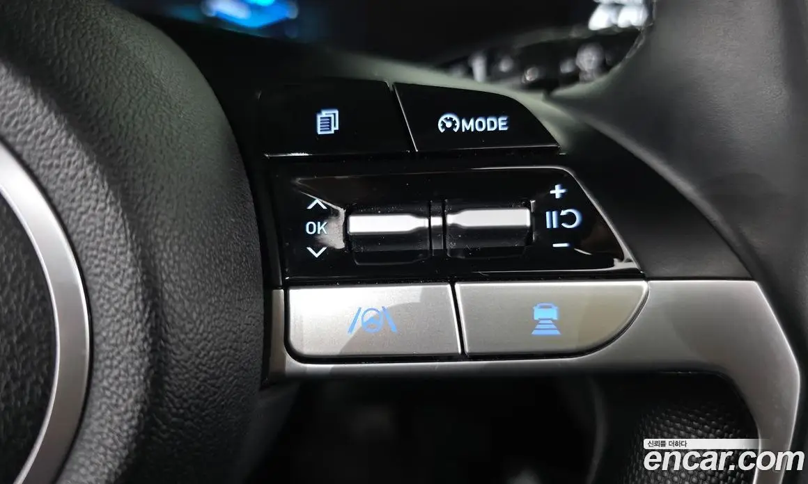 Hyundai Avante 2022 1.6 автомат (гидро), фото 17