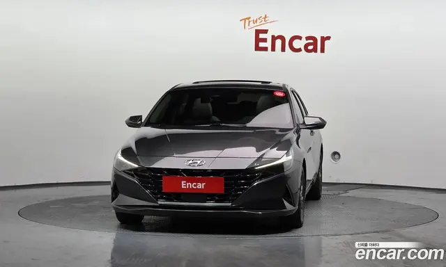 Hyundai Avante 2022 1.6 автомат (гидро), миниатюра 3